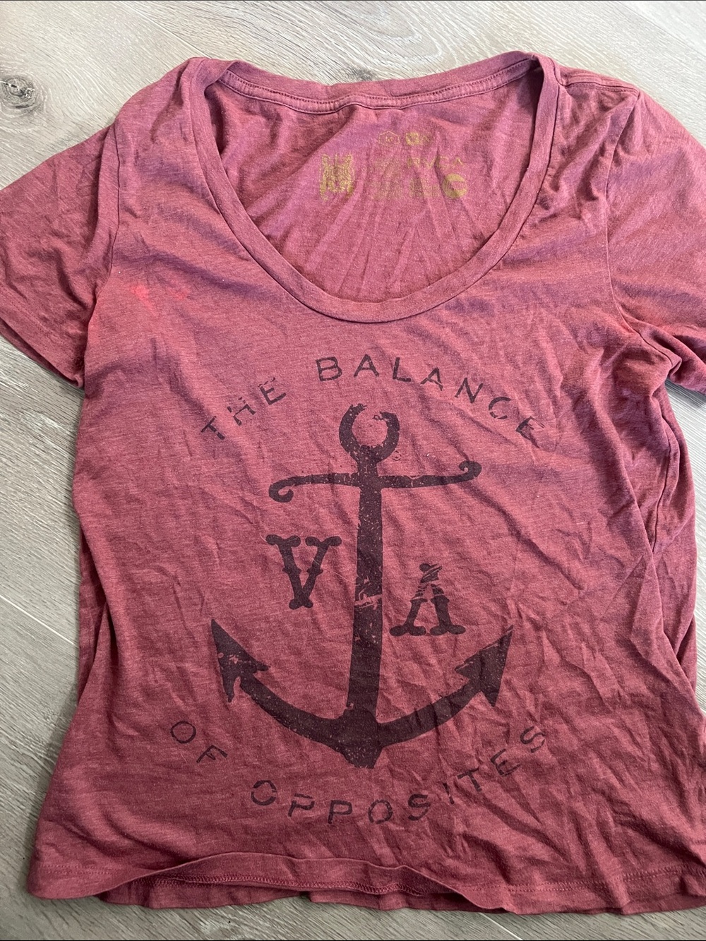 RVCA Women's Rose-Red Anchor Graphic Scoop Neck Tee